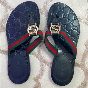 4️⃣5️⃣0️⃣ NEW Gucci GG Thong Web Sandles